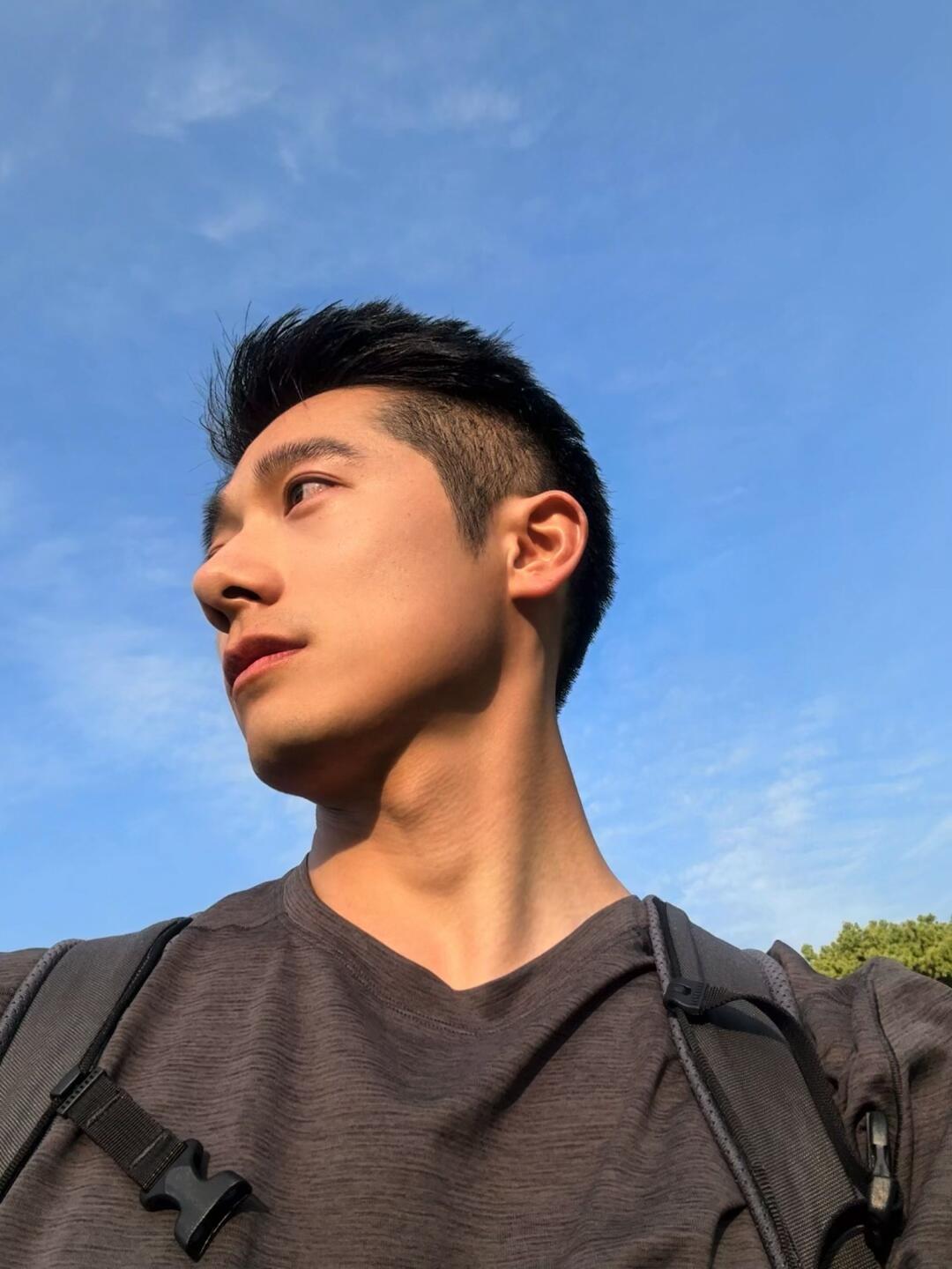 陈先生 - JB Escort客户评价